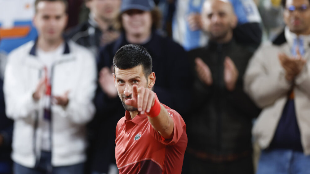 Treća smena: Koji su teniski mečevi završeni u cik zore i gde je tu Đoković, domar Rolan Garosa u noćnom periodu? 1