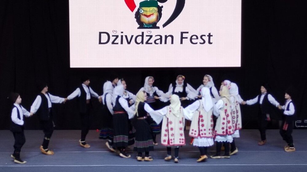 Dečiji folklorni ansambl GFA “ZO-RA” nastupio na Međunarodnom festivalu “Dživdžan fest” 1