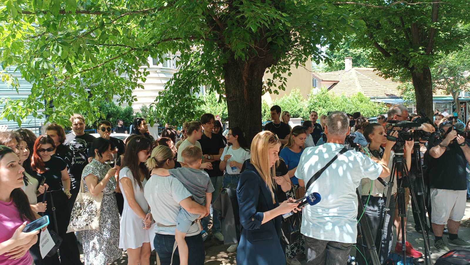 "Fakultet neće ostati nem": Protest studenata FPN zbog mogućeg izbora Slaviše Orlovića za dekana (FOTO, VIDEO) 2