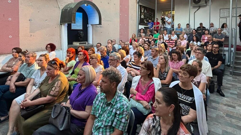 Monodrama “Na kafi kod kneginje Ljubice” otvorila sezonu na letnjoj sceni Pozorišnog muzeja u Zaječaru 1