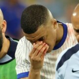 Kilijan Mbape polomio nos na utakmici, moraće na operaciju 7