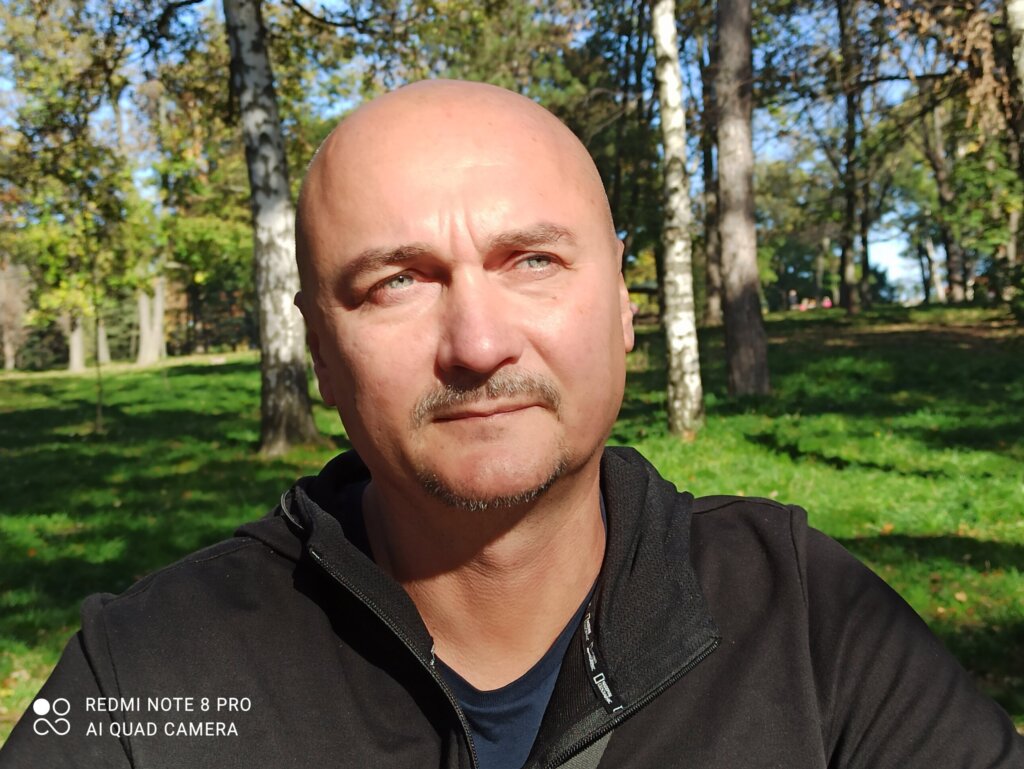 Kad “Bog uzaludno čeka Ljude”: U Narodnom pozorištu Priština premijera predstave “Čekajući kraj partije” po motivima Beketovih drama, a u režiji Nenada Todorovića 1