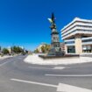 U Kruševcu na državnom obeležavanju Vidovdana položeni venci na Spomenik kosovskim junacima 11