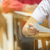 Panika među roditeljima zbog informacije da je deo đaka raspoređen u srednje škole: Iz Ministarstva prosvete za Danas objašnjavaju šta se dogodilo 9