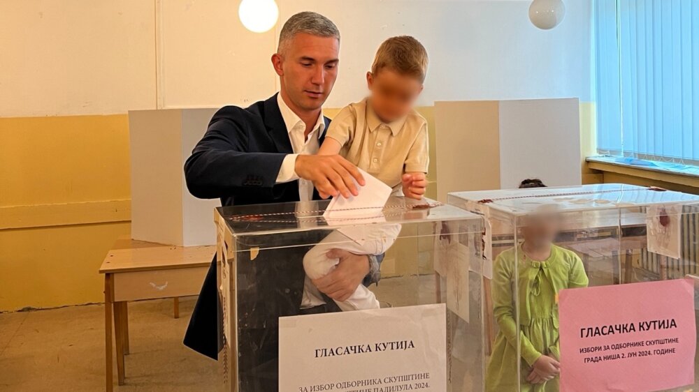 Opozicija u Nišu zatražila uvid u celokupni izborni materijal: Reakcija na odluku GIK koja omogućava naprednjacima da formiraju vlast 2