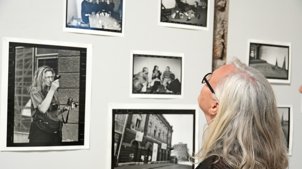 U Dubrovniku otvorena izložba fotografija „Prvo ratno kino Apollo“ 1