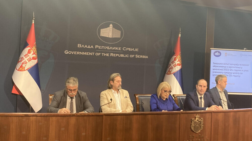 U srednjim školama 10 odsto više mesta za upis nego osmaka 1