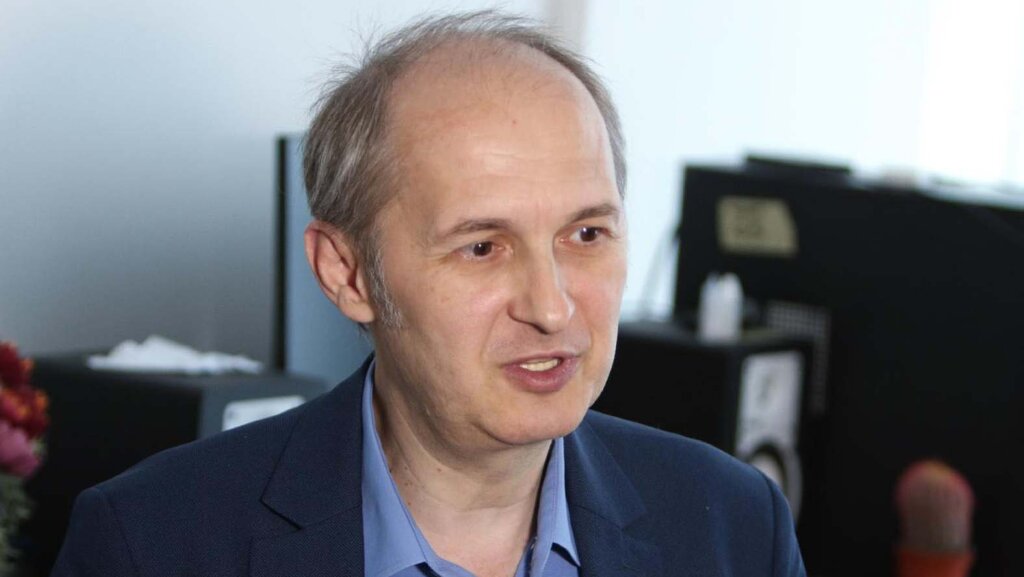 Koliko dijaspora ima uticaja na rezultate izbora i sa kakvim se problemima suočava prilikom glasanja? 2 Koliko dijaspora ima uticaja na rezultate izbora i sa kakvim se problemima suočava prilikom glasanja? 2