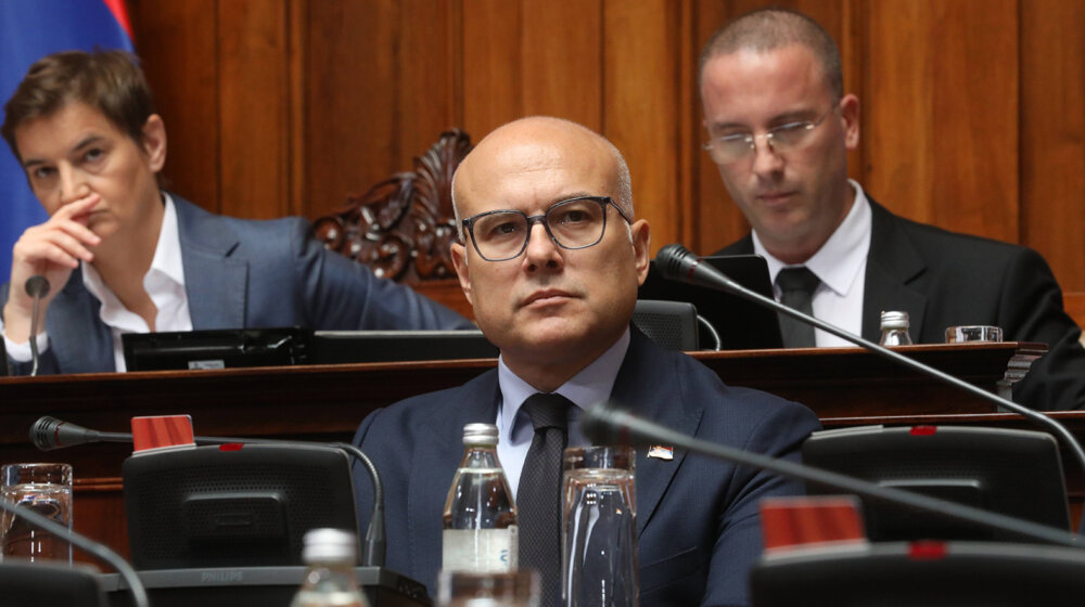 Može li rasprava o budžetu da zameni raspravu o poverenju Milošu Vučeviću? 1