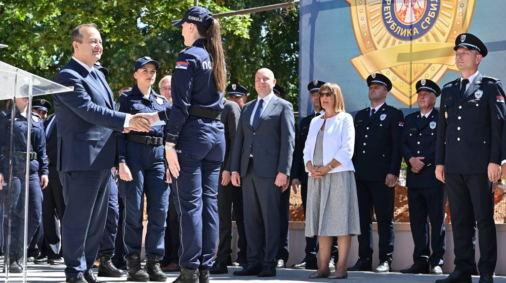 Sindikat Sloga: Mala zainteresovanih mladih da se zaposle u MUP-u, policajci dele promo-flajere u toku smene 1