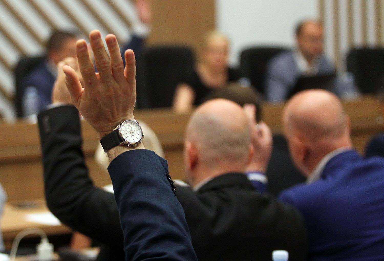 Godina koju su pojeli izbori: Novim budžetom odložen završetak autobuske stanice, Bulevara patrijarha Pavla, kanalizacije... 2