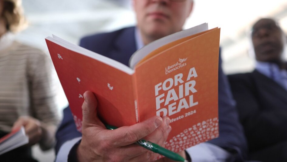 CNN analizira: Kako su političke partije u Britaniji dobile svoje boje? 2