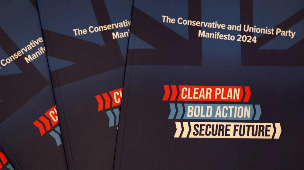 CNN analizira: Kako su političke partije u Britaniji dobile svoje boje? 1