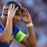 Embape: Igranje sa maskom je apsolutni užas 6