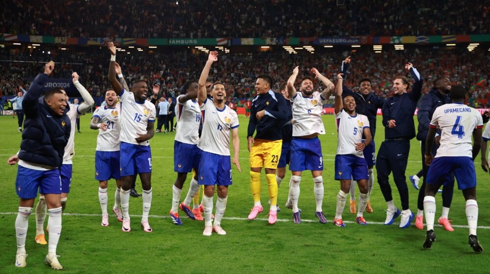 "Čestitam svim Francuzima...": Fudbaleri Francuske proslavili poraz ekstremne desnice na izborima 1