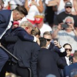 Rekonstrukcija atentata na Trampa: Neobezbeđen krov, (ne)primetan napadač i svedoci koje niko nije čuo 7