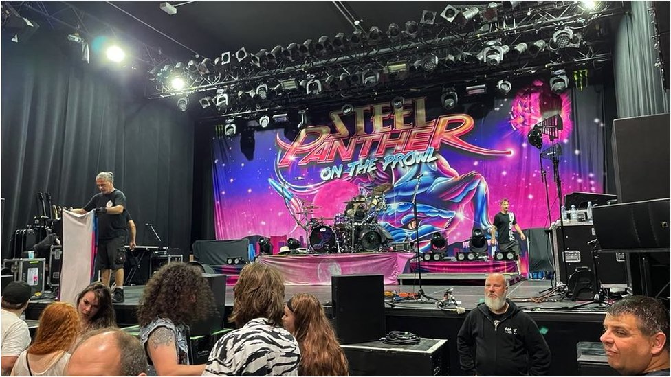 Euro 2024: Pisma iz Frankfurta i epizoda lasica, panteri i metalci 2 koncert