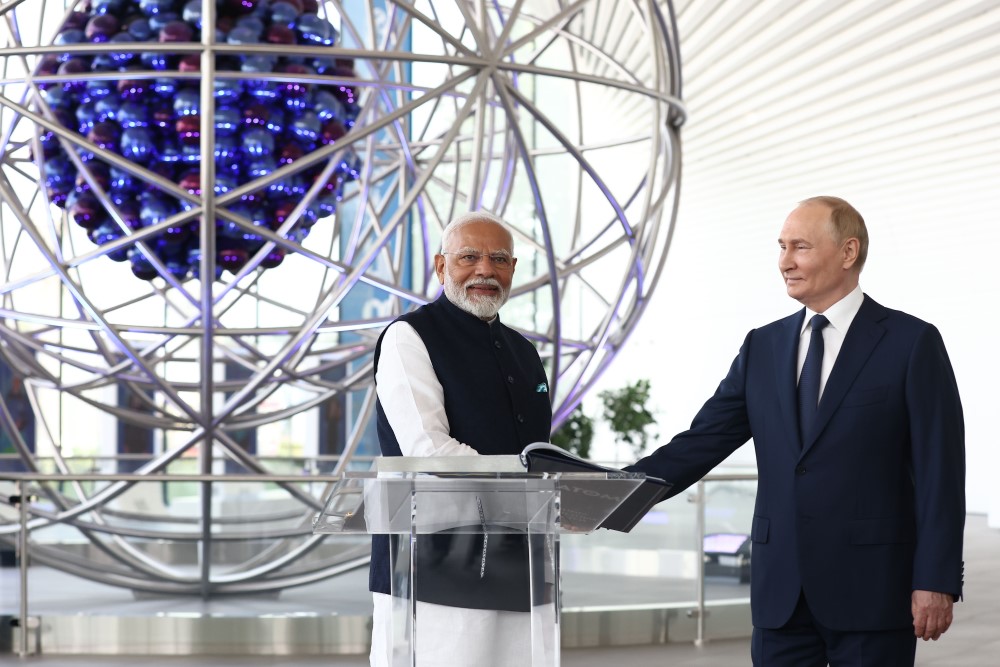 Rusija i Indija: Premijer Modi kod Putina dok Zapad i Ukrajina kritikuju 4 modi i putin