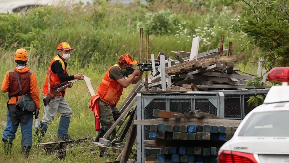 Zbog čestih napada, Japan olakšava ubijanje medveda 2 lovci na medvede