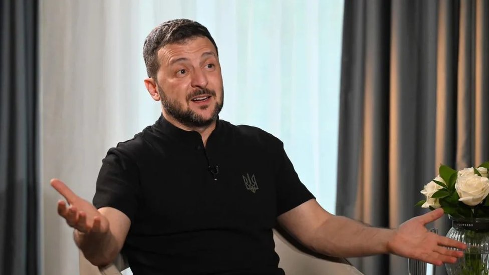 Rusija i Ukrajina: „Tramp bi bio težak za saradnju, ali mi smo vredni radnici", kaže Zelenski 1 Zelenski