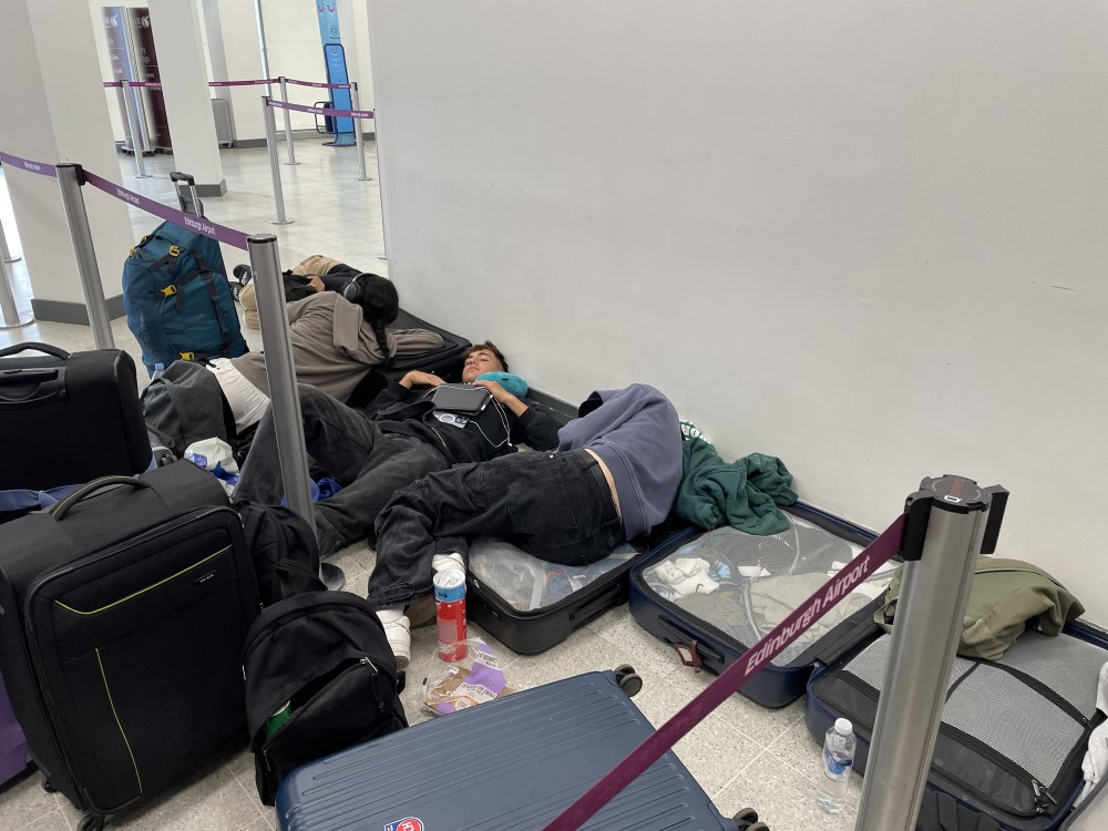 Globalni krah IT sistema: Ažuriranje softvera prizemljilo avione, zaustavilo vozove, prekinulo rad banaka i medija 5 aerodrom, putnici