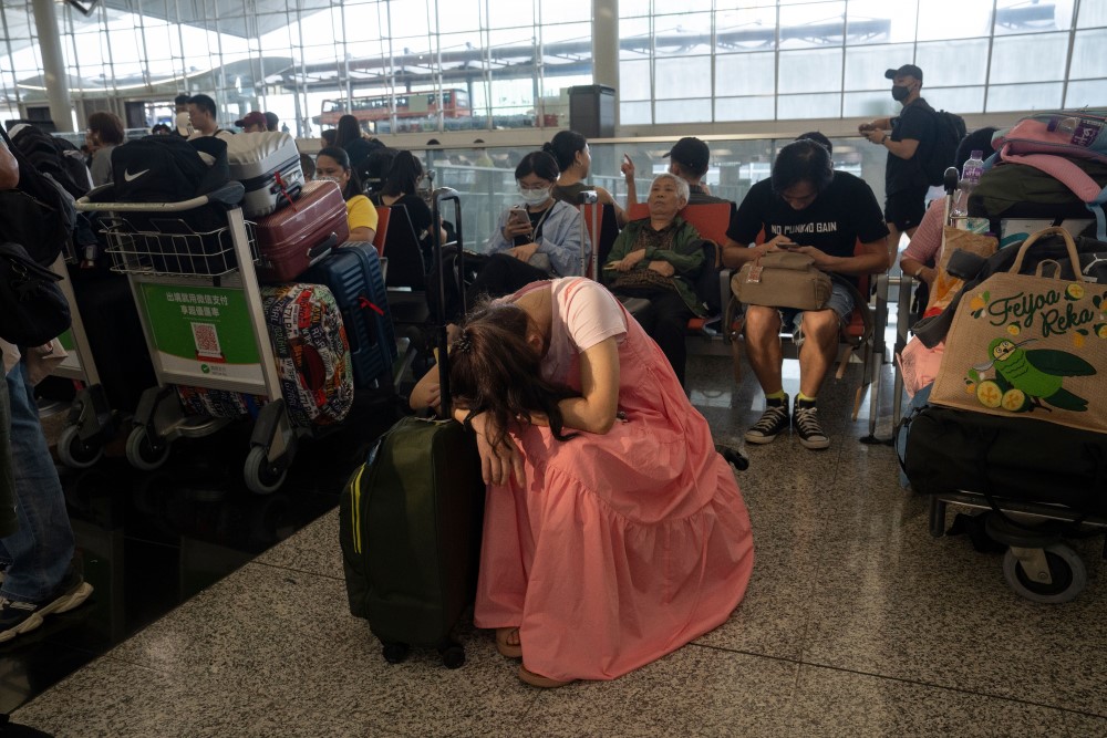 Globalni krah IT sistema: Oporavak spor, ali siguran, veliki broj uređaja ponovo radi 7 putnici, aerodrom