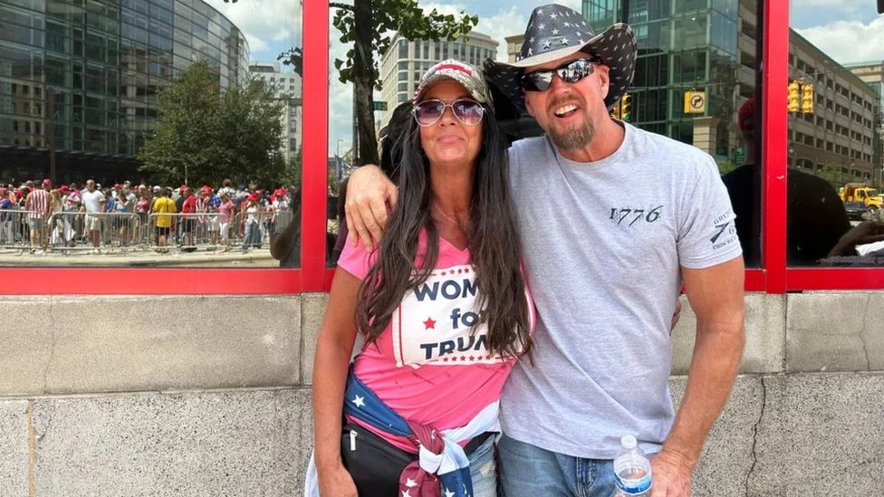 Izbori u Americi 2024: „Primio sam metak u ime demokratije", izjavio Tramp 3 Tramp, pristalice Trampa