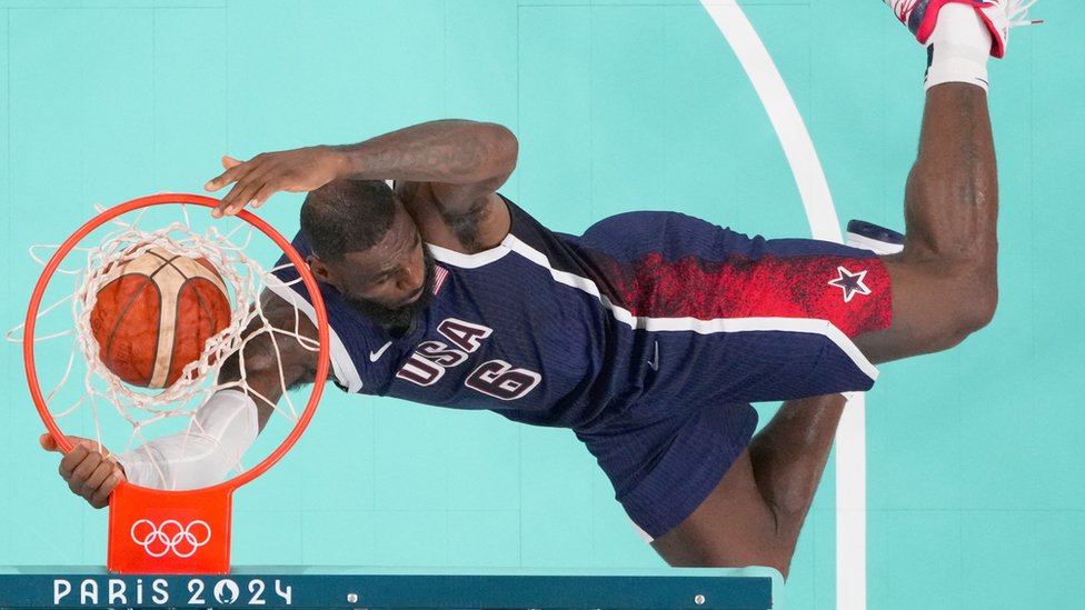 Olimpijske igre u Parizu 2024: Srpski košarkaši ubedljivo poraženi od Amerike, Durent i Džejms nerešiva enigma za orlove 5 Lebron Džejms