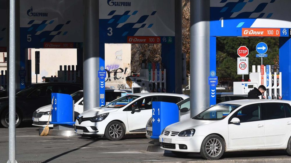 "Kako plaćaš?": Glavno pitanje na pumpama NIS-a od jutros 1