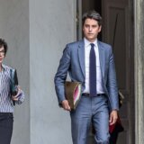 Obraćanje premijera Francuske Gabrijela Atala: Predajem ostavku 4