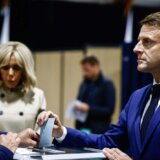 Oglasili se iz kabineta Makrona: Osiguraćemo da se volja naroda poštuje 6