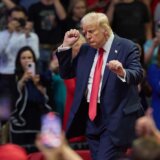 Tramp nastavlja sa mitinzima na otvorenom, uz pojačano obezbeđenje 1