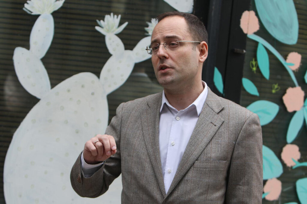 Novosadska i beogradska opozicija poziva na neposlušnost režimu 2 Novosadska i beogradska opozicija poziva na neposlušnost režimu 2