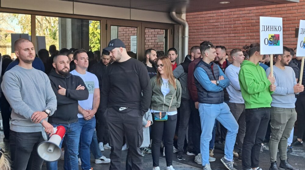 PSG Novi Sad: Macak i Gajić nagrađeni za prljavi politički posao na Filozoskom fakultetu zaposlenjem u Skupštini Vojvodine 1