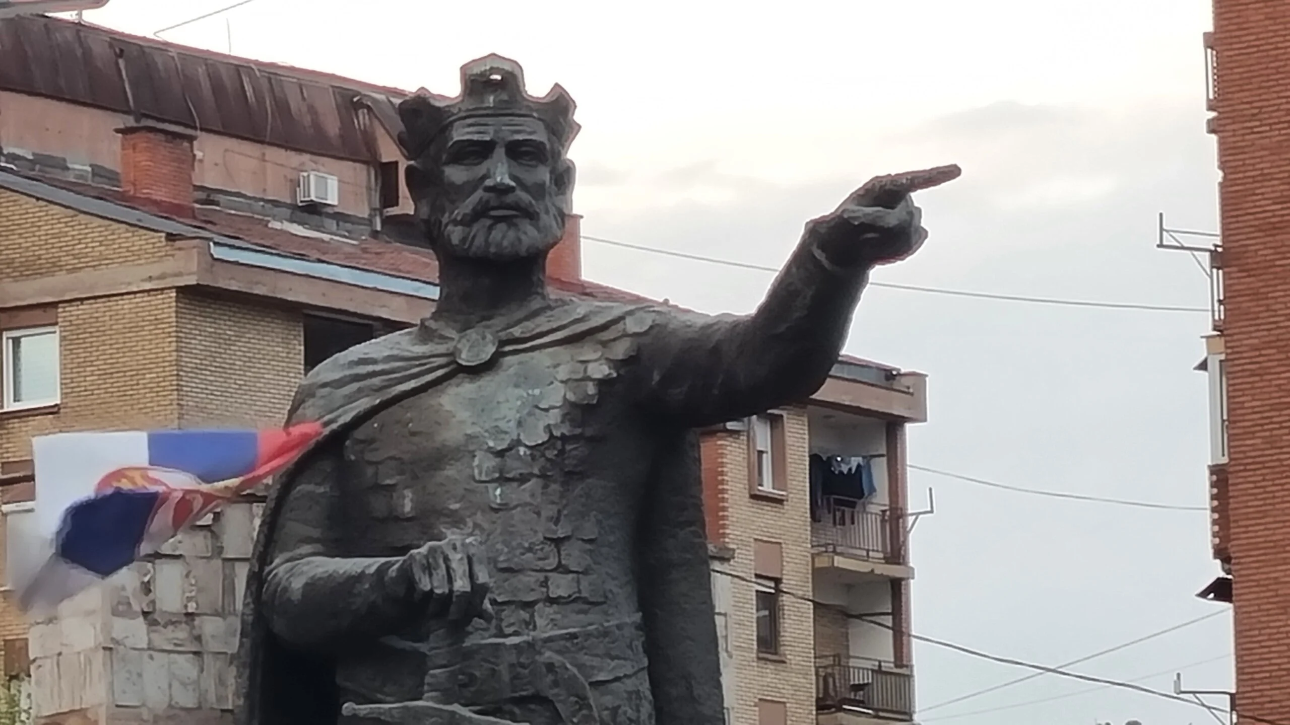 Ko su sve kandidati na izborima na severu Kosova: Stara lica i "novi kolačići" (SPISAK) 2 Ko su sve kandidati na izborima na severu Kosova: Stara lica i "novi kolačići" (SPISAK) 2