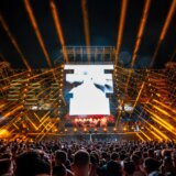 Jak ritam, istovremeno odjekivanje najrazličitijih žanrova iz šanaca Petrovaradinske tvrđave: Drugo veče EXIT festivala 6