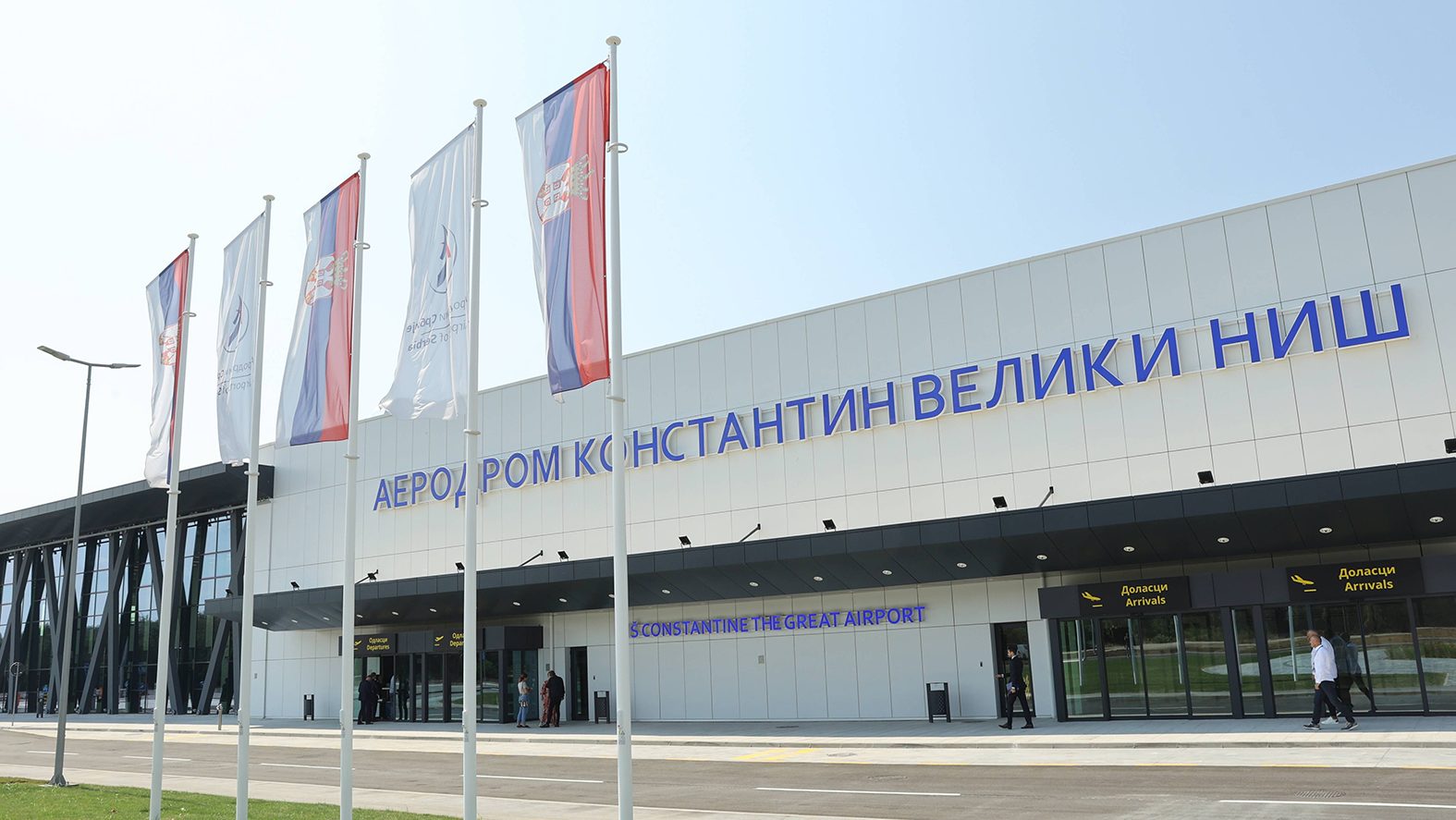 Vučić: Dodatni radovi na niškom aerodromu, vredni 100 miliona evra