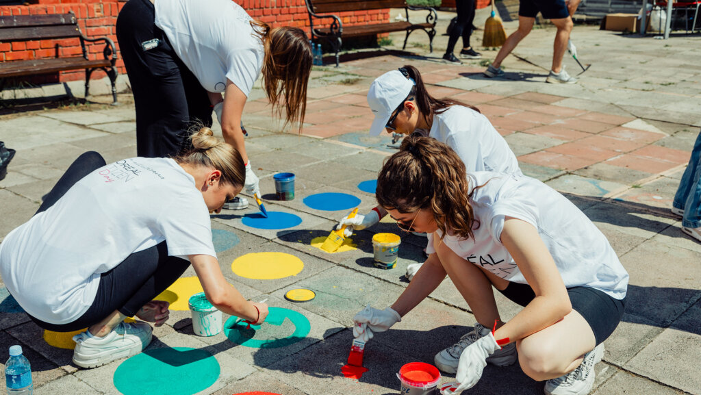 Volonteri ulepšali prostor Doma za decu i mlade "Jovan Jovanović Zmaj" u Beogradu 2