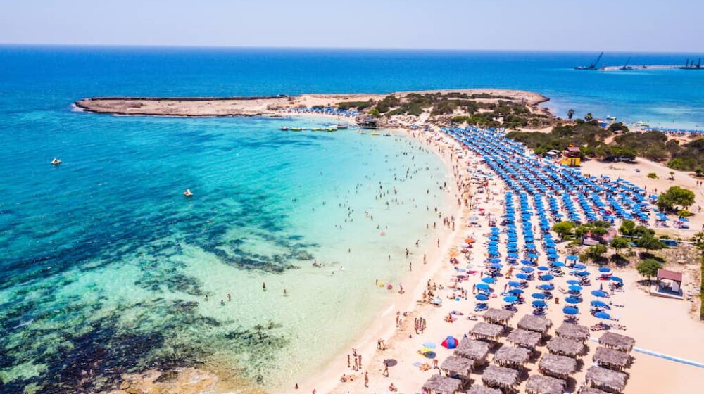 Otkrijte čari ostrva sa idealnim plažama i sjajnim provodom 1