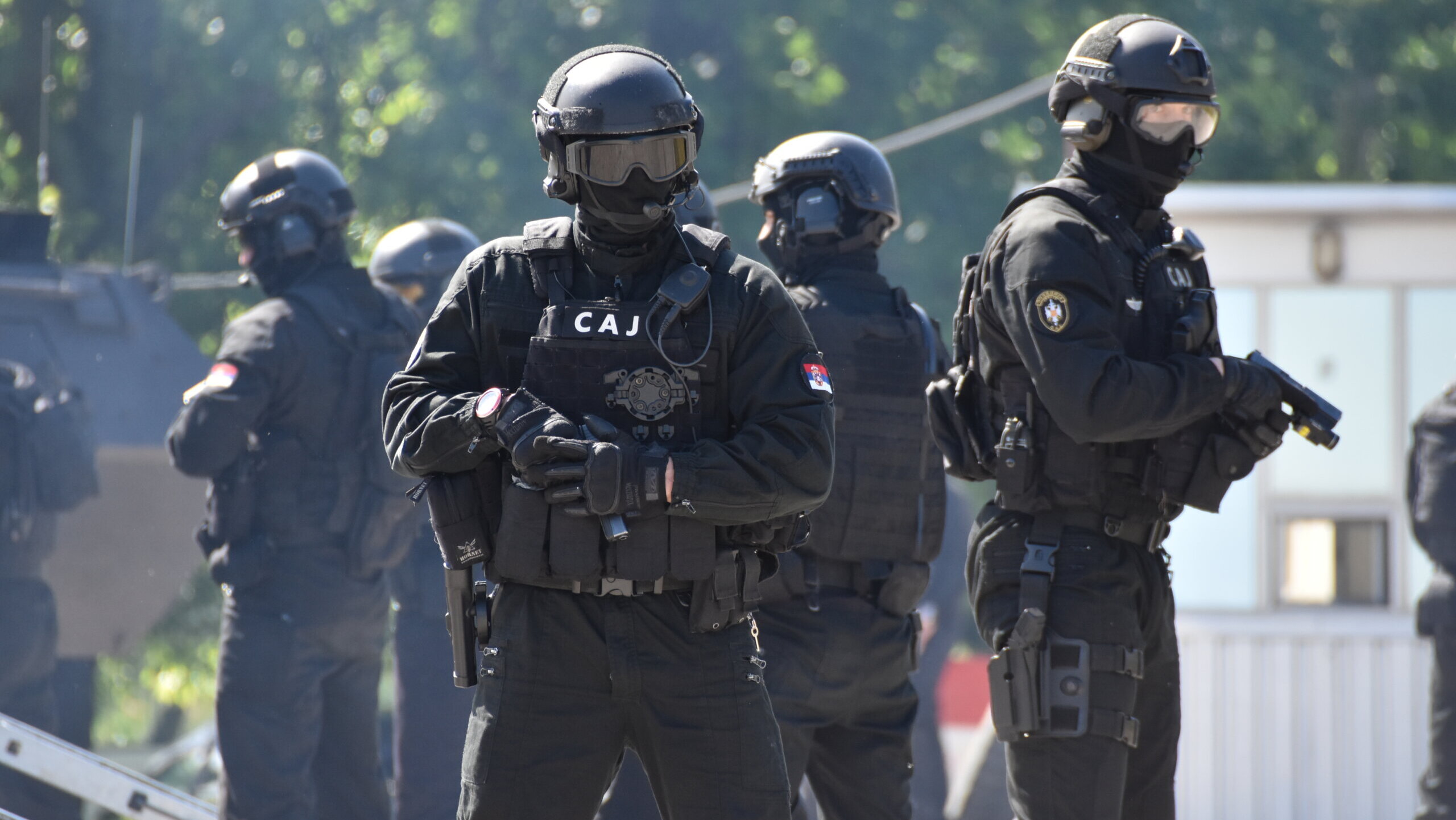 Danas istražuje kolike su plate srpskih policajaca: Razlike ogromne, od 80 do 300 hiljada dinara 5 Danas istražuje kolike su plate srpskih policajaca: Razlike ogromne, od 80 do 300 hiljada dinara 5