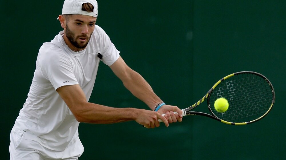 Dobio specijalnu pozivnicu, pa zaradio najviše para u karijeri: Poznato ko je sledeći protivnik Novaka Đokovića na Vimbldonu 1