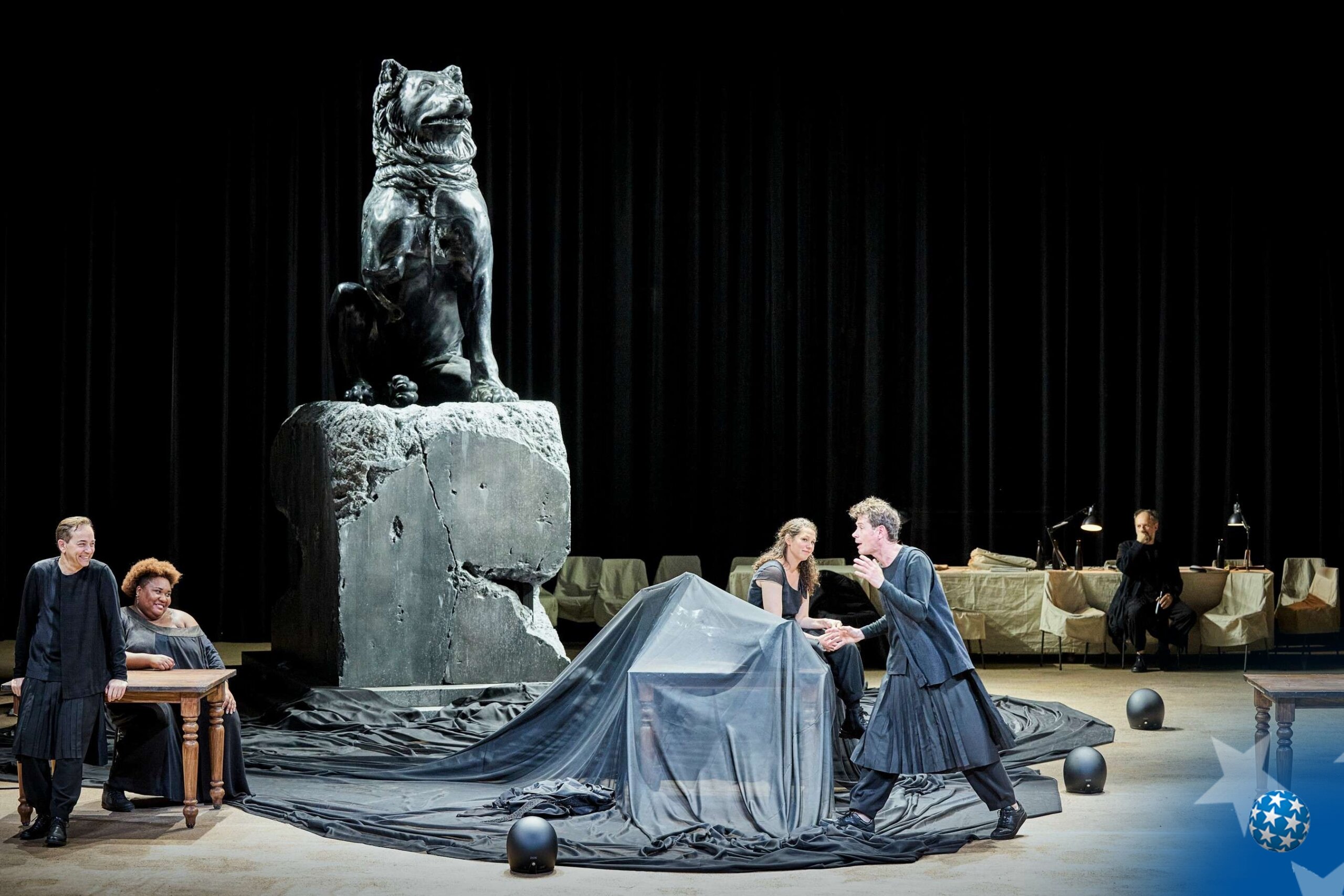 Najavljen program 58. Bitefa: Da li će lepota uspeti da spasi naš kataklizmični svet razoren nepravdama, i da li nam ima spasa 3 Najavljen program 58. Bitefa: Da li će lepota uspeti da spasi naš kataklizmični svet razoren nepravdama, i da li nam ima spasa 3