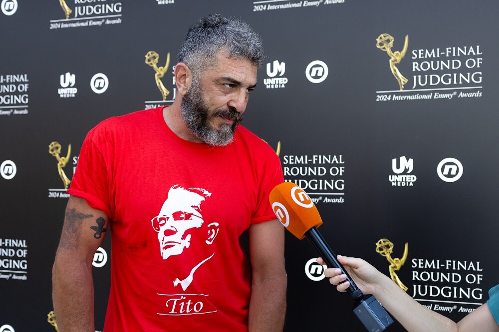 Poznata imena članova žirija koji su učestvovali u polufinalnom procesu žiriranja za ''52. Međunarodnu nagradu Emmy®'' 5 Poznata imena članova žirija koji su učestvovali u polufinalnom procesu žiriranja za ''52. Međunarodnu nagradu Emmy®'' 5