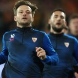 U Splitu sve spremno za veliku feštu, Ivan Rakitić stiže na Poljud 6