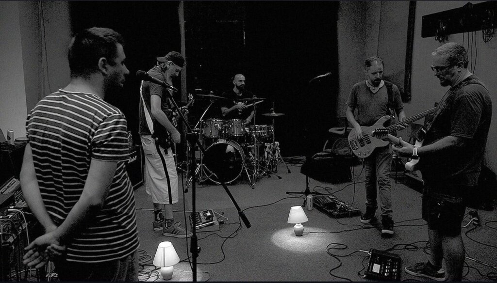 Promocija debi albuma grupe Klot na Zidiću DOB 2 Promocija debi albuma grupe Klot na Zidiću DOB 1