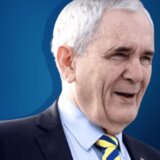 "Neumorni radnik": Ko je Lojd Doget, prvi demokrata koji je javno pozvao Bajdena da se povuče? 11