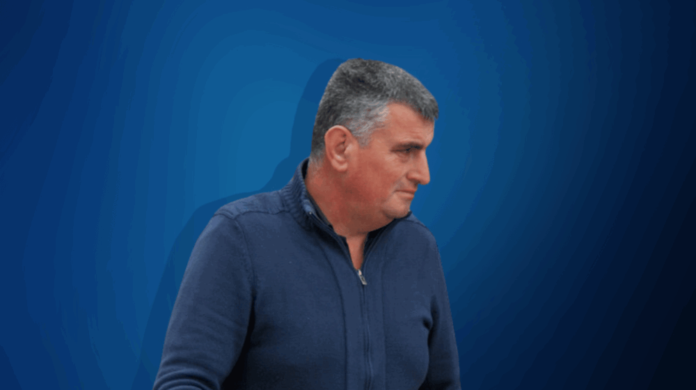 "Pupovac čuvao leđa diktatoru Vučiću": Zbog čega je gradonačelnik Sinja zabranio izložbu koju finansira SNV i kakve su reakcije? 1