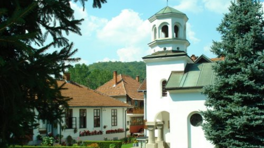 Elektrodistribucija Čačak: Brojilo kod manastira Vavedenje je zamenjeno posle udara groma 1