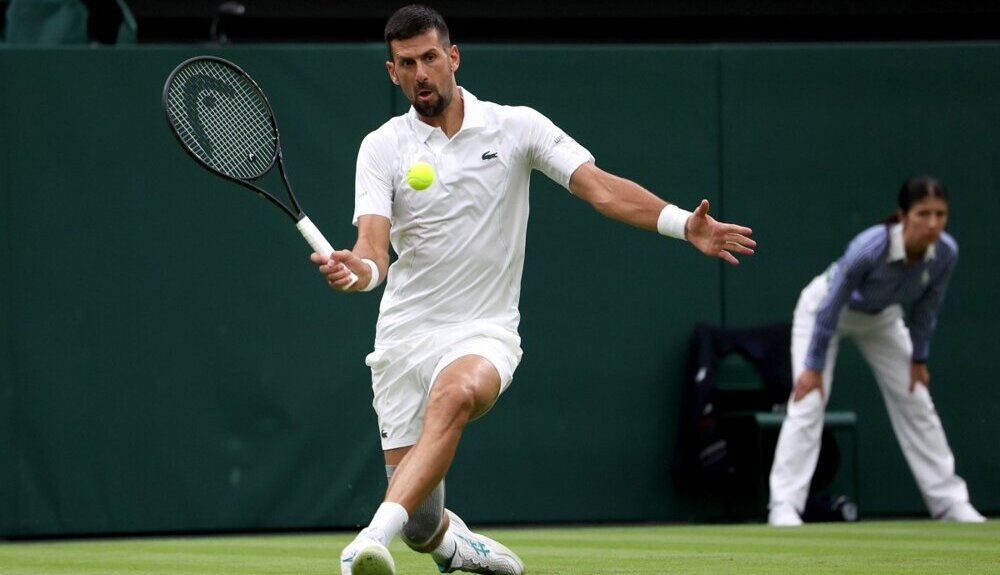 Novakov grom u Koprivu: Đoković lako do drugog kola Vimbldona 2 Novakov grom u Koprivu: Đoković lako do drugog kola Vimbldona 2