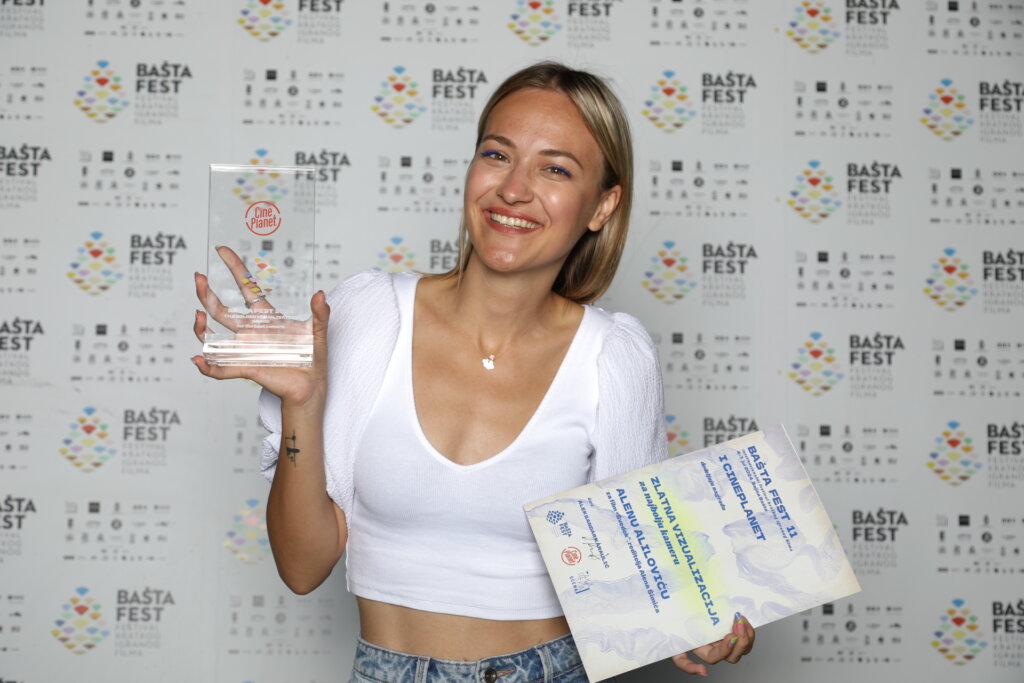 Dodelom nagrada i projekcijom filma “Za danas toliko” svečano zatvoren 11. Bašta Fest 3 Dodelom nagrada i projekcijom filma “Za danas toliko” svečano zatvoren 11. Bašta Fest 2